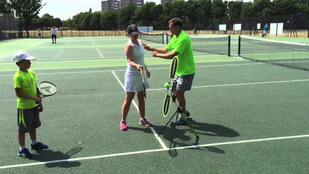 Woman learns topspin in 60 seconds using the TopspinPro