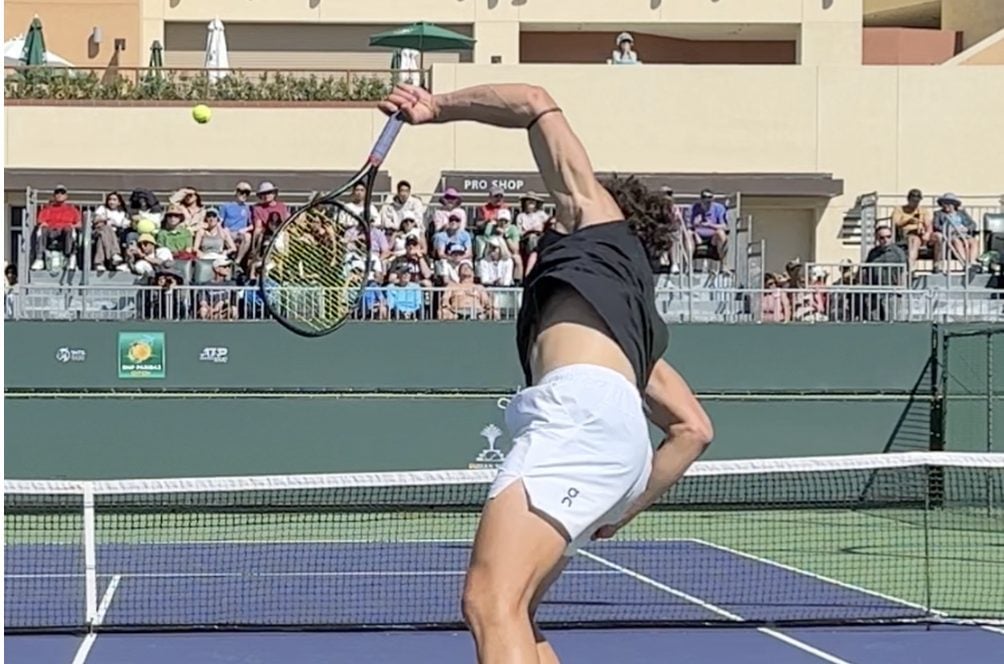 How to Hit a Kick Serve: The Complete Guide